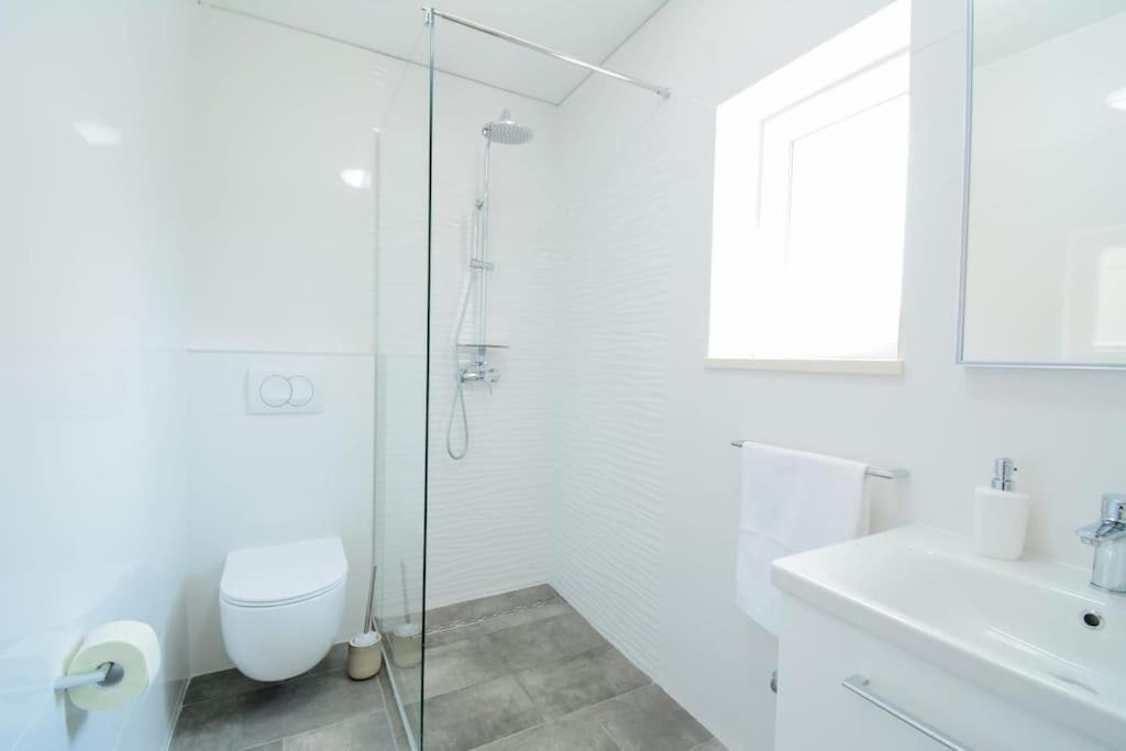 Villa With Amazing View And A Private Pool, Susnjar 1 Krusevo  Экстерьер фото