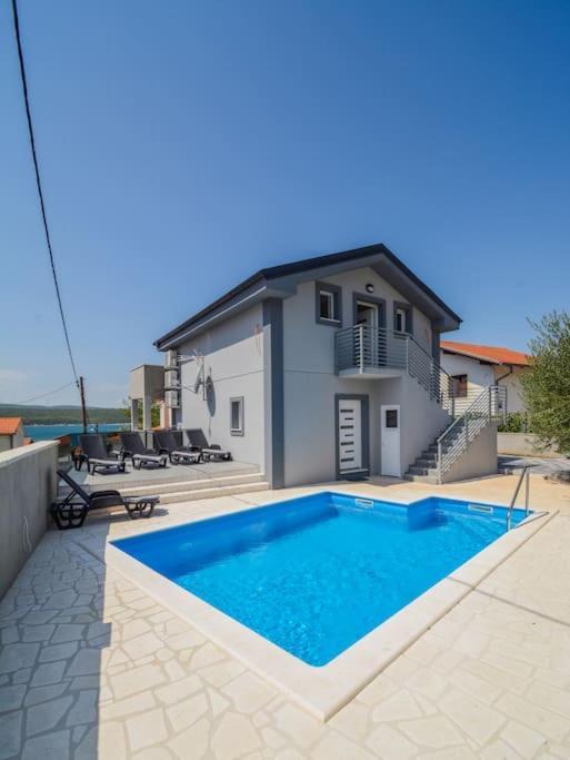 Villa With Amazing View And A Private Pool, Susnjar 1 Krusevo  Экстерьер фото