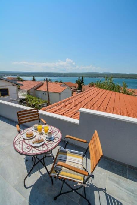 Villa With Amazing View And A Private Pool, Susnjar 1 Krusevo  Экстерьер фото