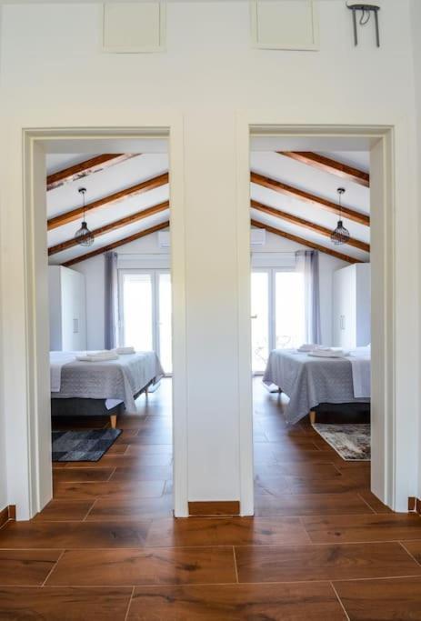 Villa With Amazing View And A Private Pool, Susnjar 1 Krusevo  Экстерьер фото